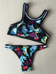 Sportlicher Tankini im Bralette-Stil mit Blumenmuster 