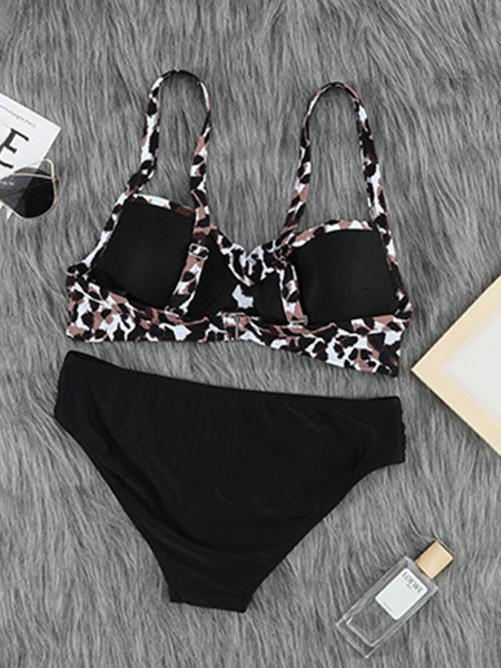 Push-Up-Bikini-Zweiteiler mit buntem Streifenmuster und Leopardenmuster