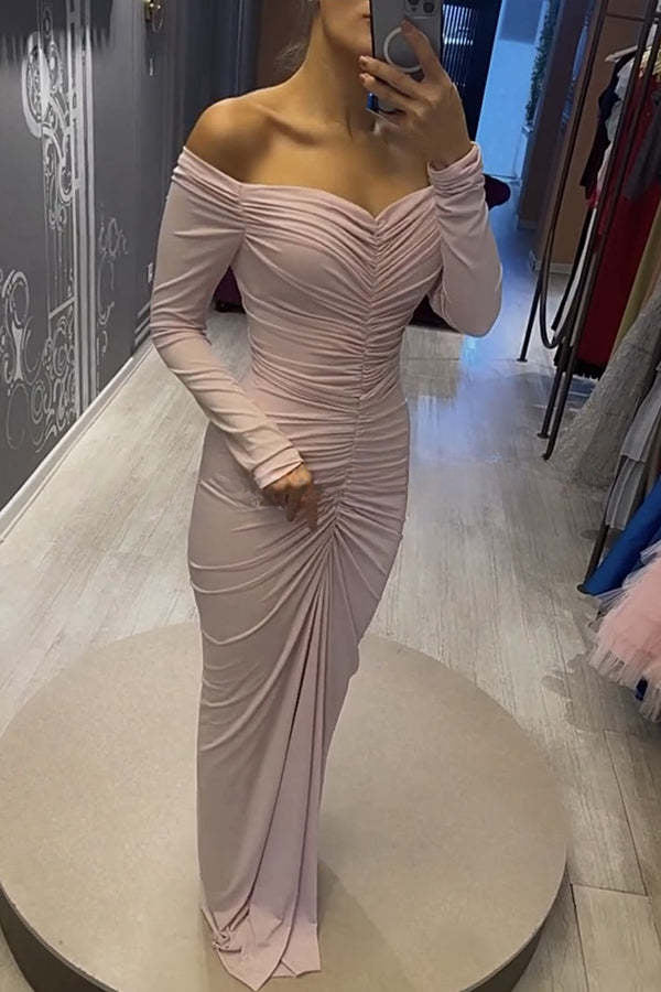 Elegantes, schulterfreies, drapiertes Maxikleid mit langen Ärmeln und Rüschen von Beauty