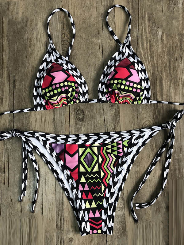 Bandage-Bikini-Badeanzug mit Blumenmuster und Dreiecken 