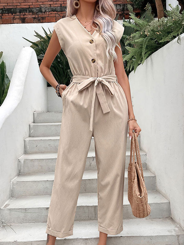 Aprikosenfarbener Sommer-Jumpsuit mit V-Ausschnitt, einteiliges Outfit 