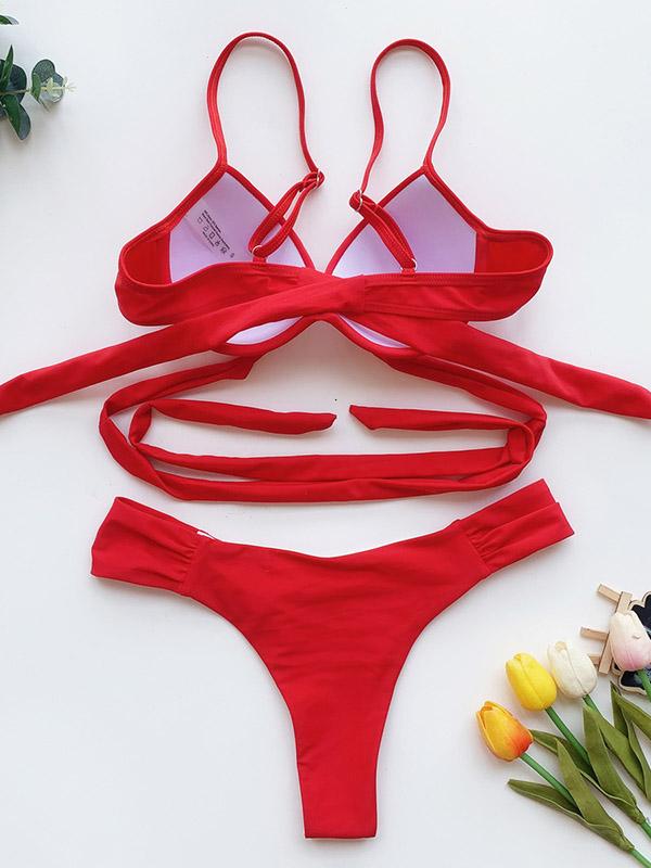 Bikini-Badeanzug mit Blumenmuster, Bügel und Bandage sowie Schlitz 