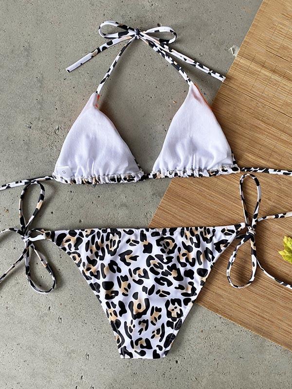 Bikini-Badeanzug mit Leopardenmuster, geteilten Dreiecken und Bandage 