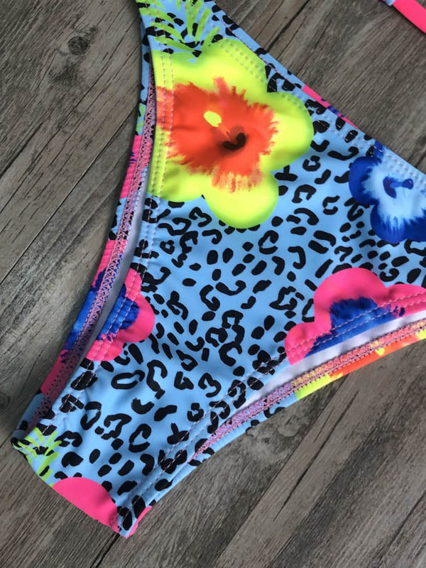 Floral Printed Triangles Bandage Split Bikini Swimsuit