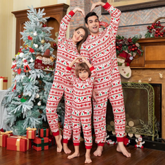 Einteiliger Familienpyjama mit Weihnachtselch-Print und Kapuze