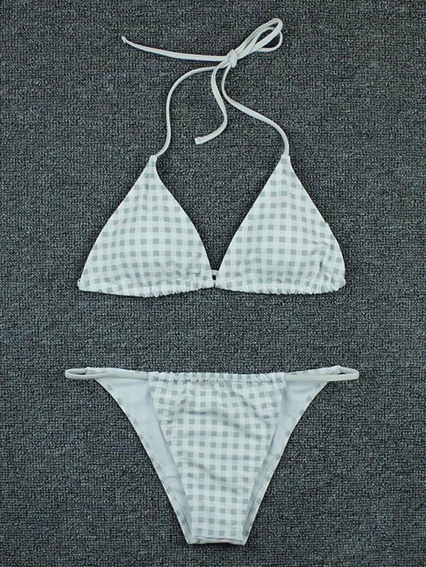 Bikini-Badeanzug mit Neckholder, Karomuster, Dreiecken und Schlitz 