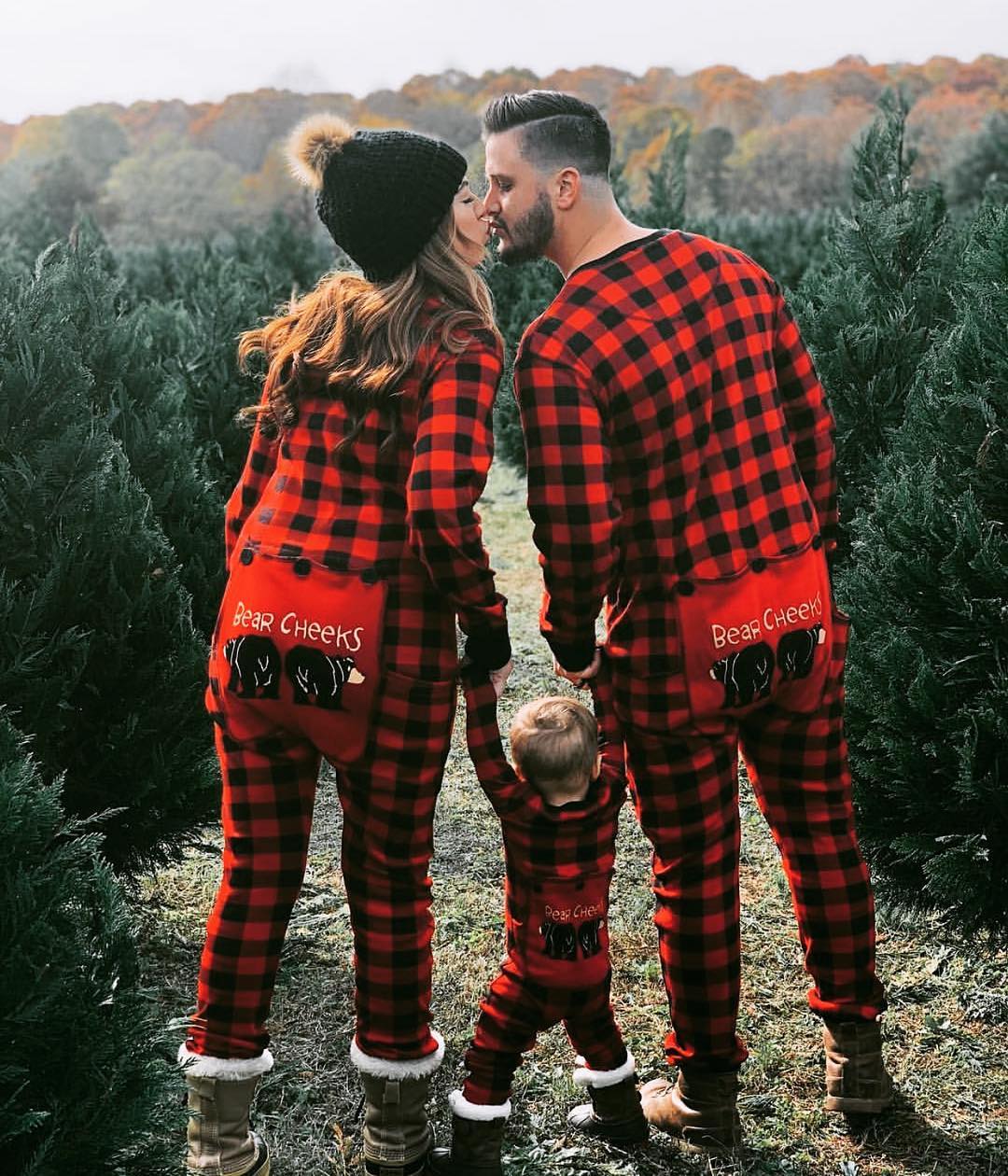 Niedliches Bärenmuster Plaid Onesies Weihnachten Familie passende Pyjamas Set 