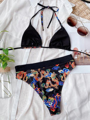 Asymmetrischer Bikini-Badeanzug mit Blumenmuster und Dreiecken 