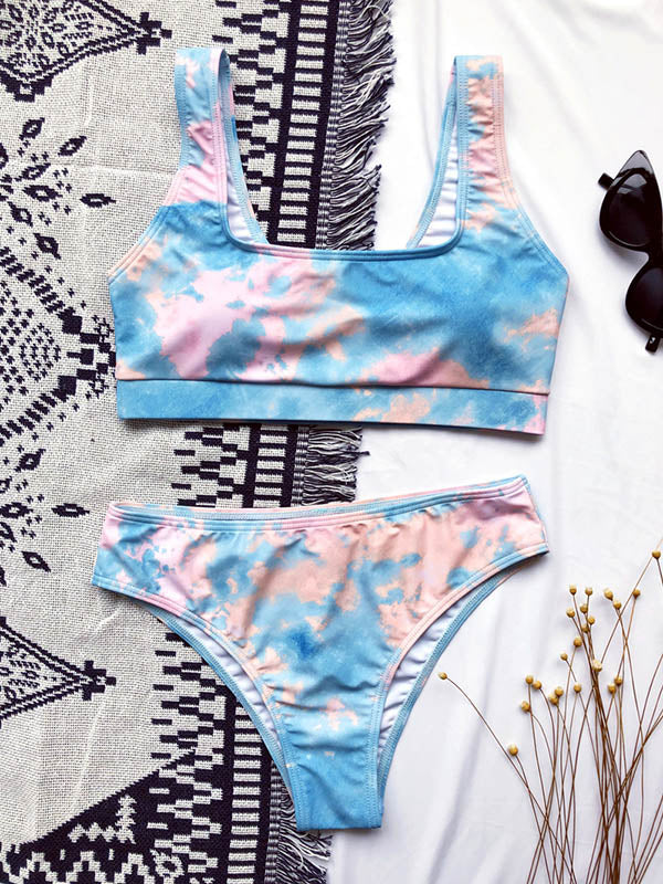 Tie-Dyed Gradient U-Neck Split Bikini Swimsuit