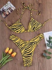 Bikini-Badeanzug mit Tigermuster, Dreiecken, Bandage und Schlitz 