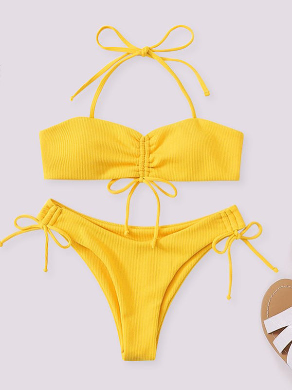 Einfarbiger Neckholder-Bikini-Badeanzug mit Knoten und Schlitz 