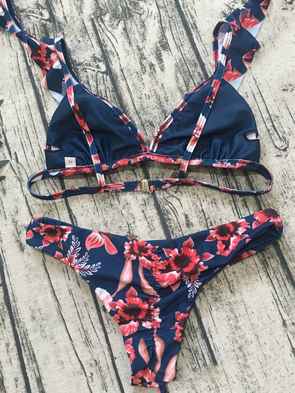 Falbala-Bikini-Badeanzug mit Schlitz und Blumenmuster 