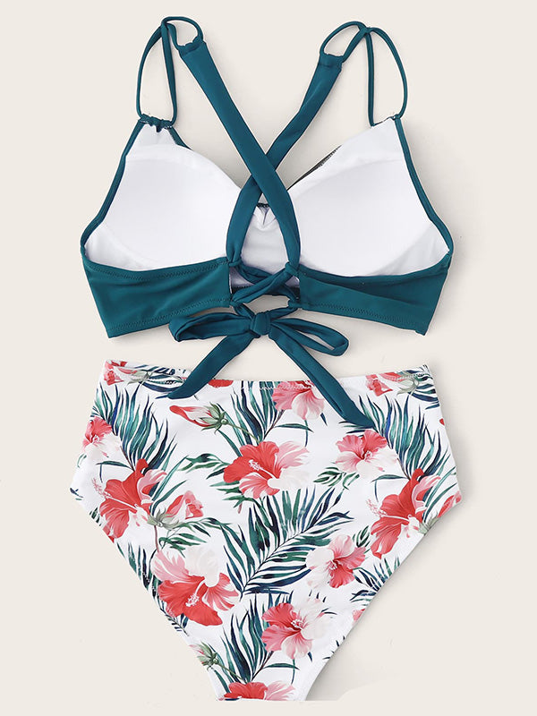 Rückenfreier Bikini-Badeanzug mit Blumenmuster und Farbblockdesign und Schlitz 