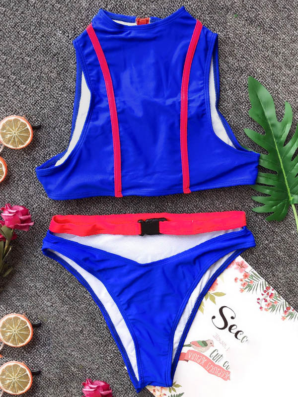 Sleeveless V-Neck Padded Zipper Hipster Bikini Swimwear