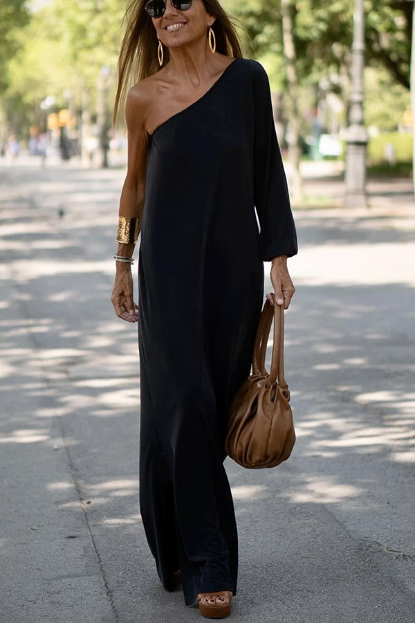 Side-to-Side-One-Shoulder-Maxikleid mit Statement-Ausschnitt