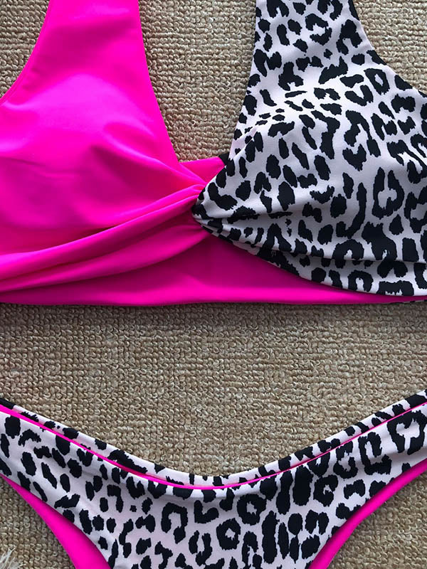 Bikini-Badeanzug mit Schlitz und Leopardenmuster 