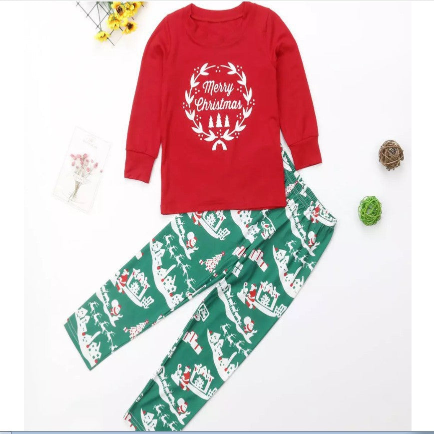 Christmas Wreath Fmalily Matching Pajamas Sets