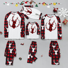 Passende Pyjama-Sets mit Weihnachts-Hirsch-Print 