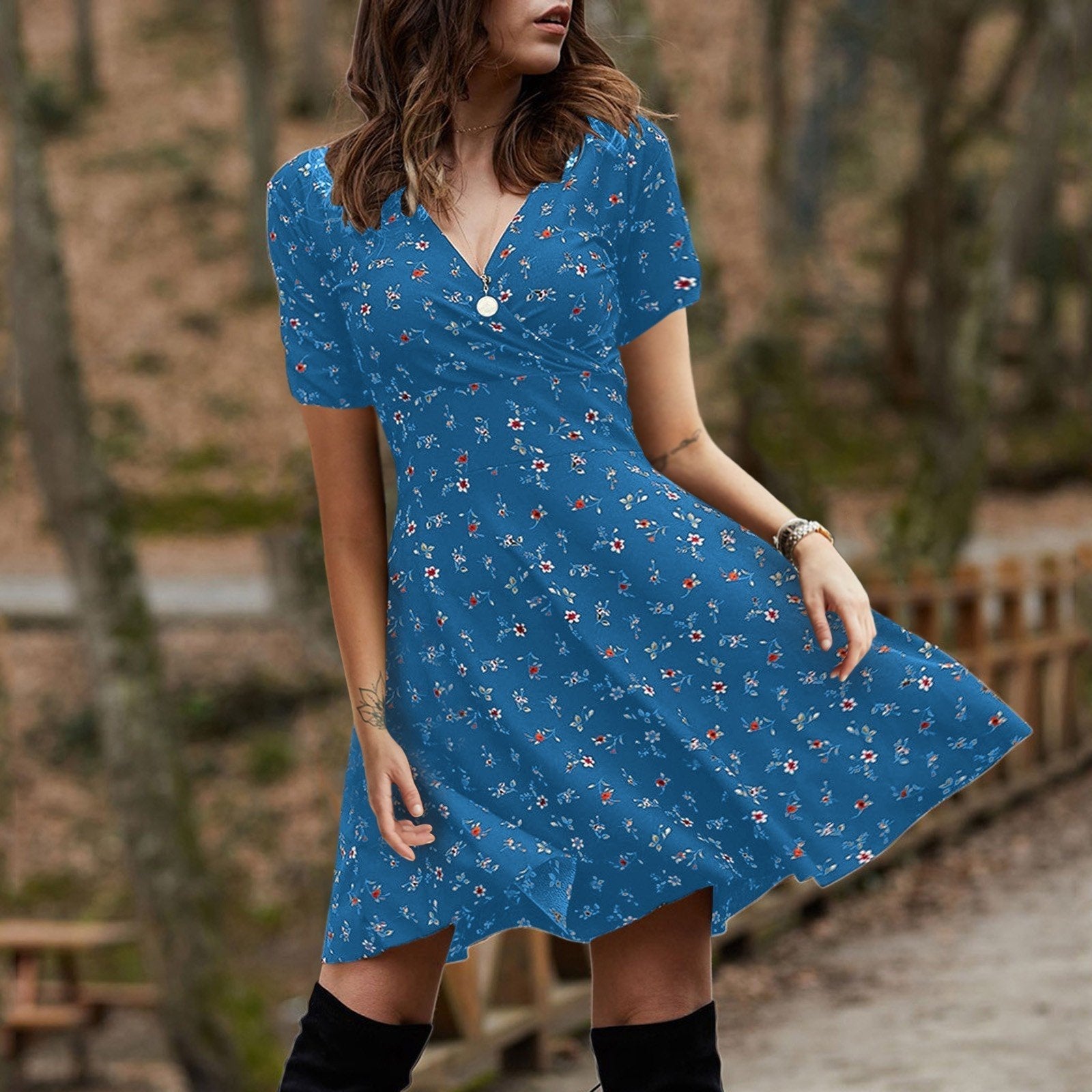 Elegant V-neck short-sleeved floral retro dress