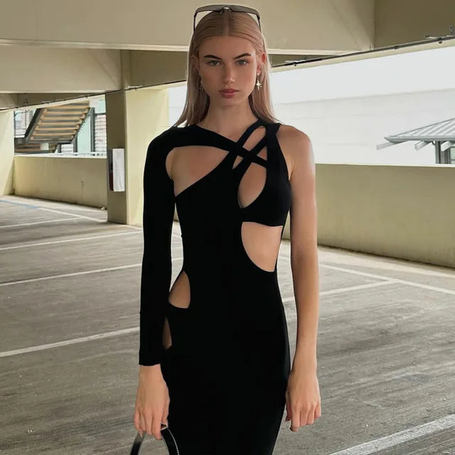 TARUXY Sexy Hollow Out Jumpsuit Women 2024 New Slim Black One Shoulder Playsuit Hot Girls Party Sexy Bodycon One Piece Woman