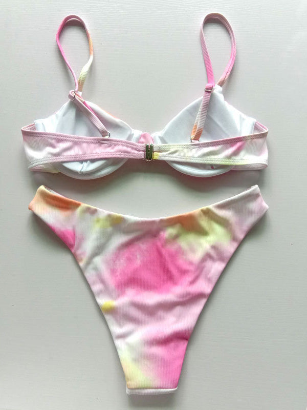 Bikini-Badeanzug mit Bügel, Batikmuster und Schlitz 