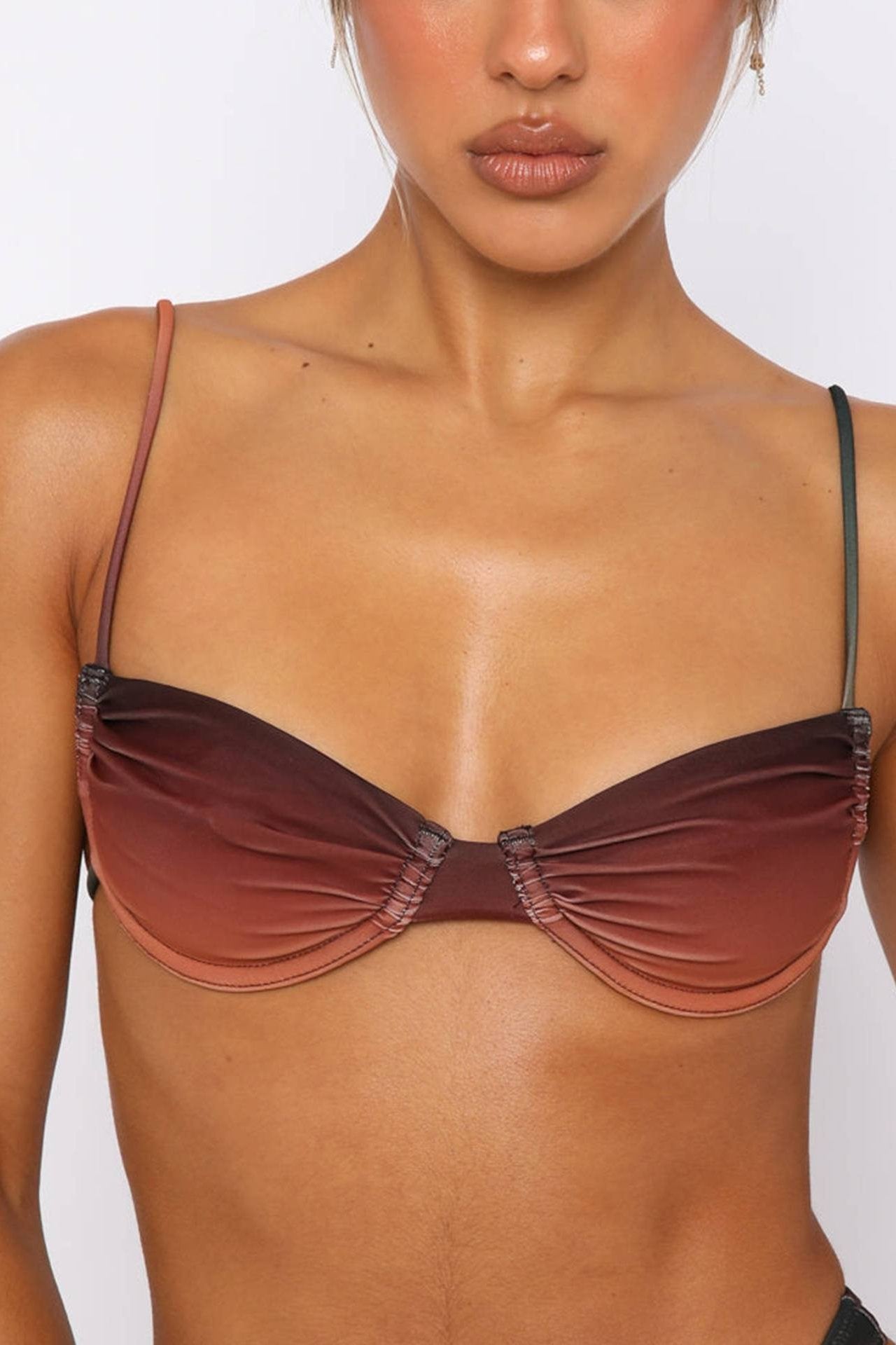 Brook – Bedruckter Bikini mit Farbverlauf 