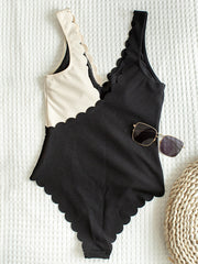 Sleeveless Split-Joint Petal Edge One-Piece Swimwear