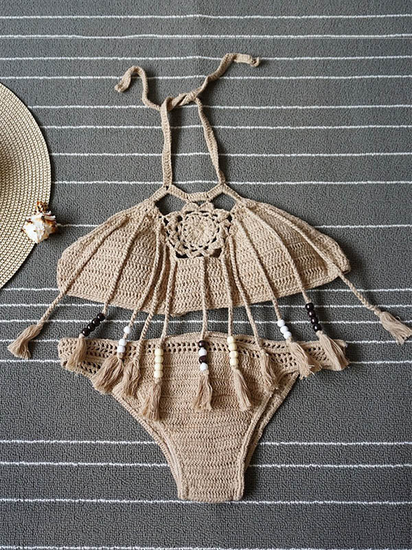 Handgestrickter Bikini-Badeanzug mit Skelett-Schlitz und Quasten 