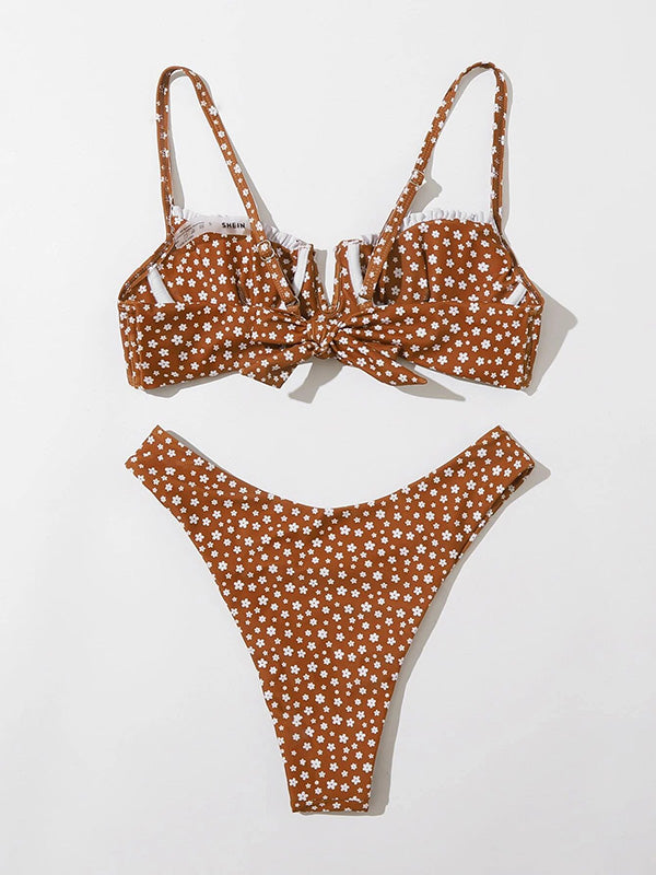 Bikini-Badeanzug mit Blumenmuster, Rüschen, Bügel und Schlitz 