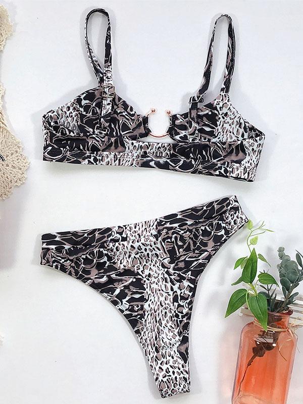 Gorgeous Embellished Hollow Split Bikini Swimsuit