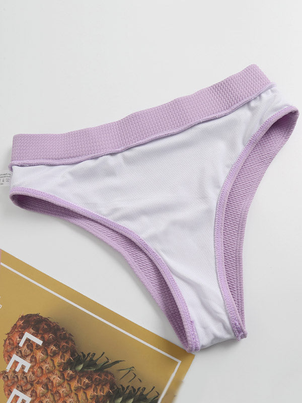 Einfarbiger Bandeau-Bikini-Badeanzug mit V-Ausschnitt und Schlitz 