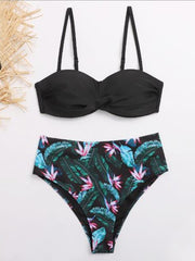 Bandeau-Bikini-Badeanzug mit Schlitz und Blumenmuster in Farbblock-Optik 