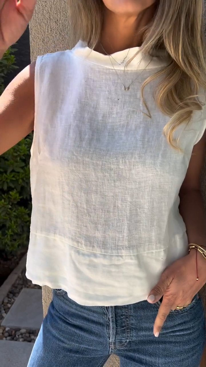 Round Neck Sleeveless T-shirt