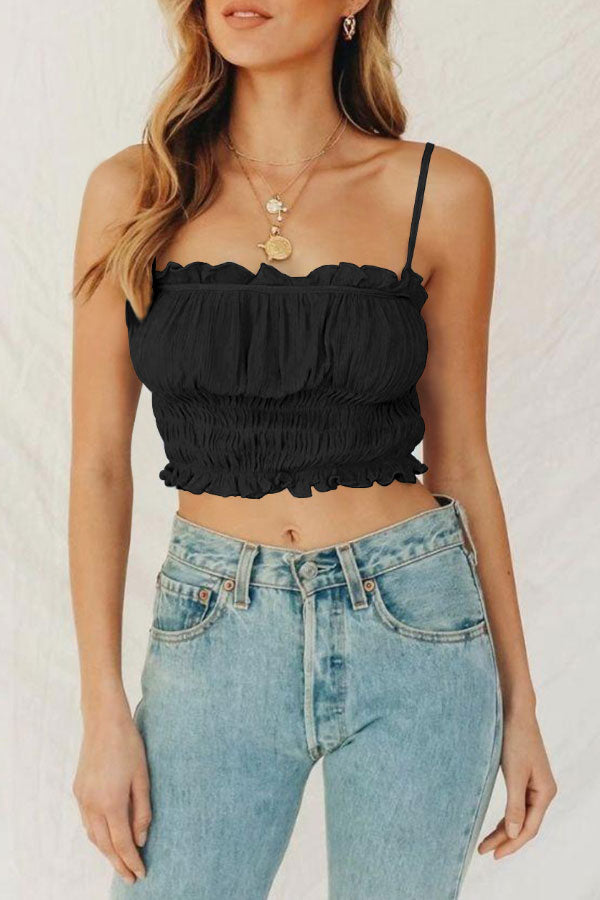 Süßes trägerloses, plissiertes Camisole