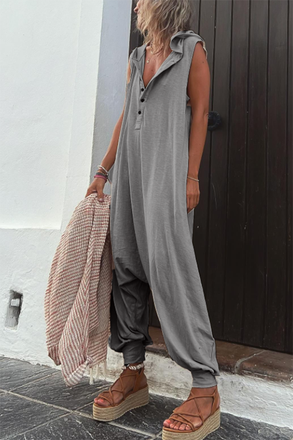 Ryker Jumpsuit mit halbhoher Knopfleiste und Kapuze und Taschen